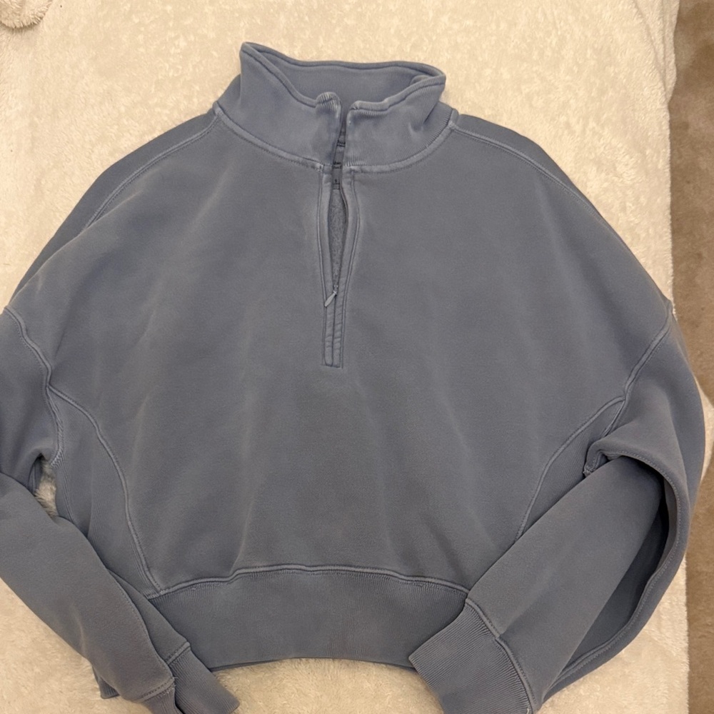 Abercrombie & Fitch cropped Sunday sweatshirt size small